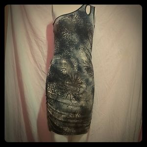 Brand new with out tags